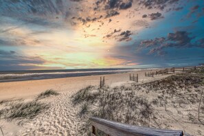 Beach nearby - Cozy Coastal on St. George Island (St. George Island)
