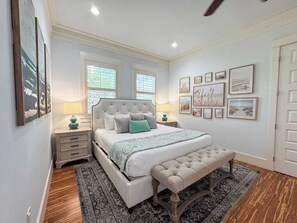 3 bedrooms, iron/ironing board, WiFi, bed sheets - Nautical home in coastal community close to beaches and shopping (Santa Rosa Beach)