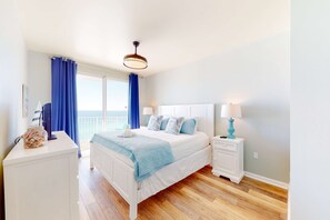2 bedrooms, iron/ironing board, Internet - Majestic Sun A1111 | Beachfront Condo with Pools (Miramar Beach)