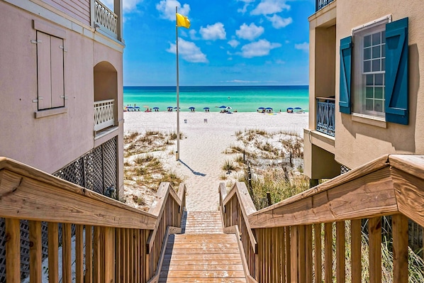 Property grounds - Sandpiper at Miramar Beach (Miramar Beach)