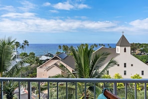 Property grounds - Kailua Village#604 High Floor, Gorgeous Remodeled 1 bedroom, in Heart of Town (Kailua Kona)