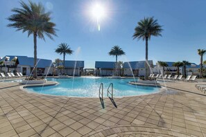 Pool - Prominence Townhome- 2 Golf Carts, 4 Bikes, Shared Pool (Inlet Beach)