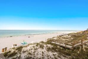 Beach - Dog-friendly townhouse near the beach with outdoor pool, water views, & AC (Miramar Beach)