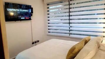 1 quarto, ferros/tábuas de passar roupa, acesso à internet