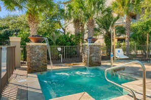 Pool - Beach service included at gated coastal condo with pool, hot tub, W&D, & balcony (Miramar Beach)