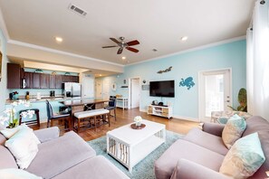 TV - Beach service included at gated coastal condo with pool, hot tub, W&D, & balcony (Miramar Beach)