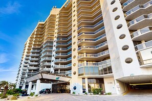 Exterior - Spacious waterfront condo w/ shared pool/hot tub/gym & beach access (Miramar Beach)