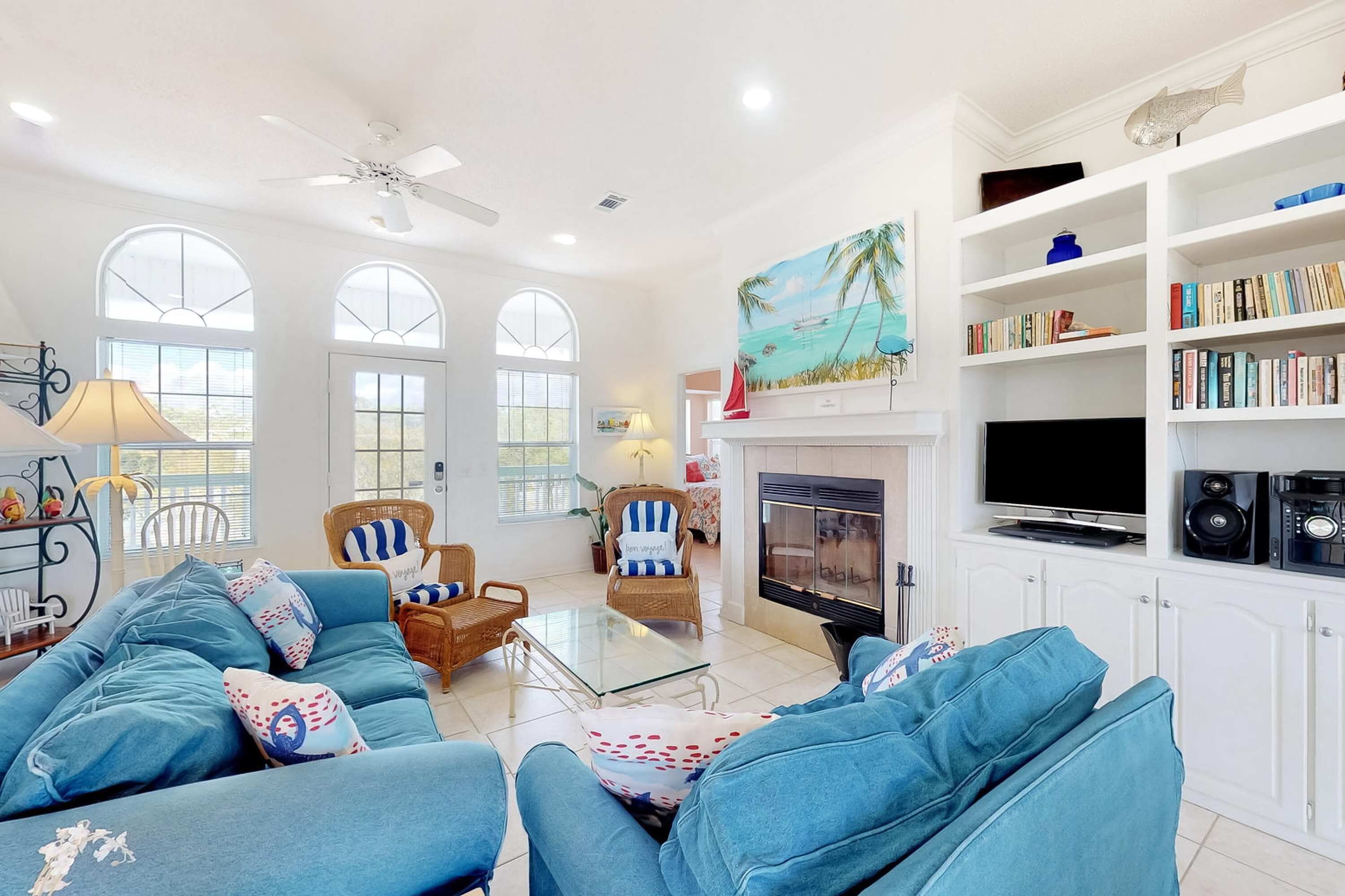 TV, fireplace, DVD player, stereo