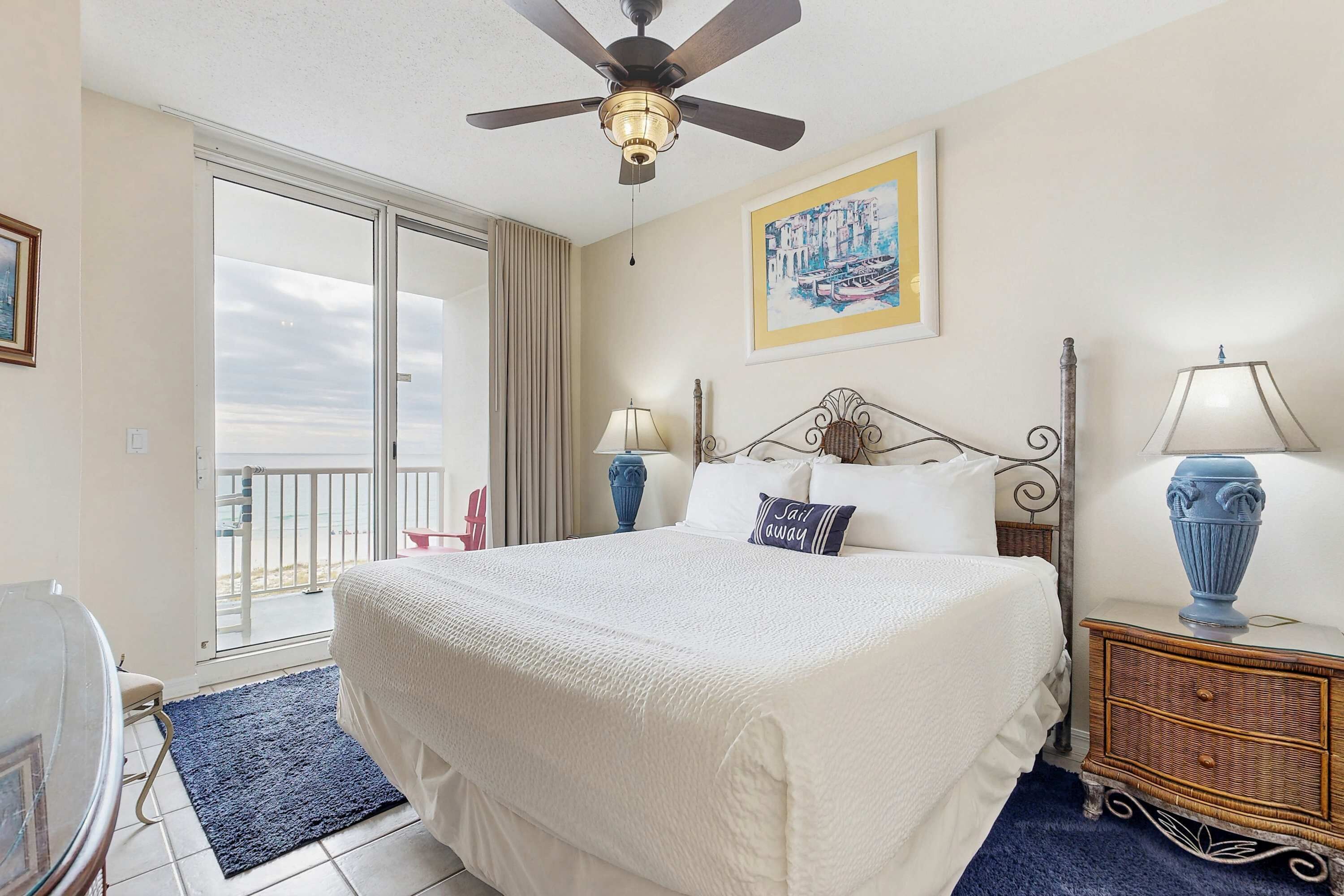 2 bedrooms, iron/ironing board, WiFi