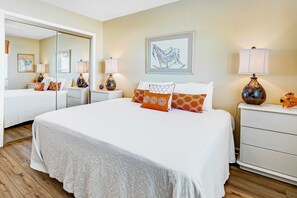3 bedrooms, WiFi - Gorgeous condo with ocean views, inviting balcony, bright interior, washer/dryer (Santa Rosa Beach)