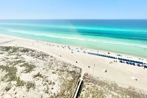 On the beach - Beachfront condo with Gulf views, private balcony, pools, hot tub & beach access (Panama City Beach)