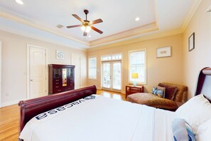 4 bedrooms, WiFi, bed sheets - Dog-friendly home with balconies, foosball, pool access, & W&D - steps to beach (Panama City Beach)