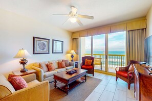 TV, DVD player, offices - Spacious, waterfront condo with furnished balcony, pools & fitness room (Panama City Beach)