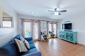 TV, offices - Beachfront condo with true beachfront walkout, patio, BBQ area, washer/dryer, AC (Panama City Beach)