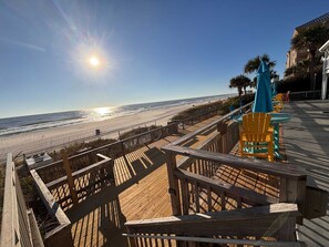 Property grounds - Snowbird-friendly condo with Gulf view, balcony, & W/D (Panama City Beach)