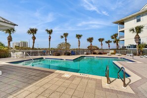 Pool - Cozy Coastal Gulf Island Condo with Shared Pool and Beach Access (Navarre)
