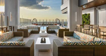 FIFA Luxury-1BR Presidential Ste-Parking Incl.-Walk to Stadium-Sleeps 4