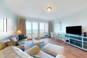 TV, offices - Gulf-View Laketown Wharf Condo | Resort Pools, Hot Tub & Gym | Steps to Beach (Panama City Beach)
