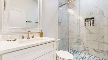 Shower, towels