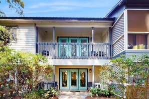 Exterior - Lakefront Duplex with High-Speed Wi-Fi, Short Walk to Beach, and Water View (Santa Rosa Beach)