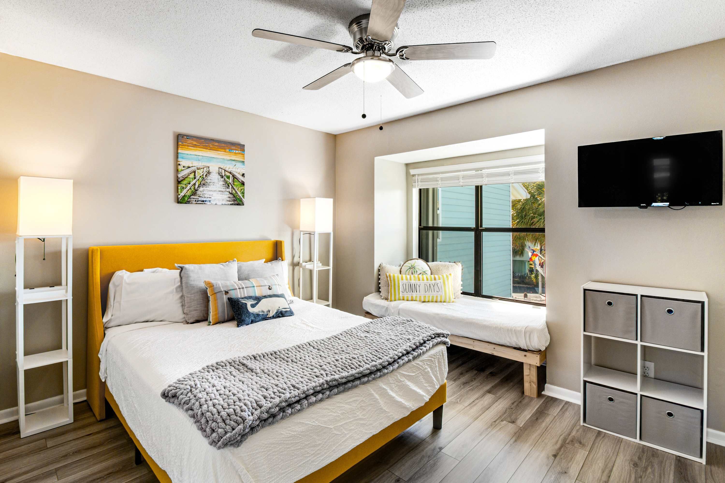 2 bedrooms, iron/ironing board, WiFi, bed sheets
