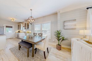 Interior - Charming home with enclosed sunroom, porch, central AC, & W&D - near beach (Santa Rosa Beach)