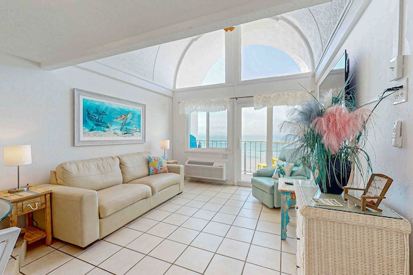 TV, offices - Dog-friendly beachfront condo with pool, hot tub, AC, & Gulf views (Panama City Beach)