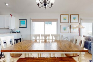 Dining - Gulf-front house near golf with pool, ocean views, beach access, & balcony (Inlet Beach)