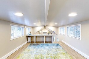 Interior - Peaceful & sun-soaked getaway with fire pit & W/D - near beaches, trails, & golf (Navarre)