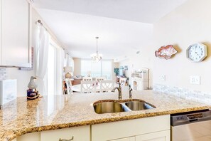 Interior - 11th Floor Gulf Front Condo Great Amenities & Private Beach Access (Navarre Beach)