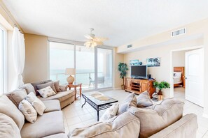 TV, offices - 11th Floor Gulf Front Condo Great Amenities & Private Beach Access (Navarre Beach)