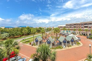 Exterior - Spacious, sunny studio with central AC, pool, hot tub, beach tram & beach access (Rosemary Beach)