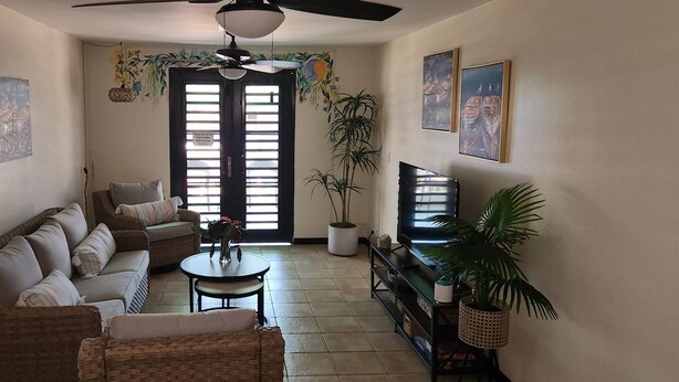 Living room - Beach Vibes Condo in Luquillo (Luquillo)