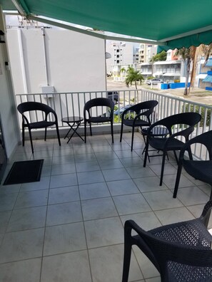 Lejlighed - 2 soveværelser - balkon - havudsigt | Balkon