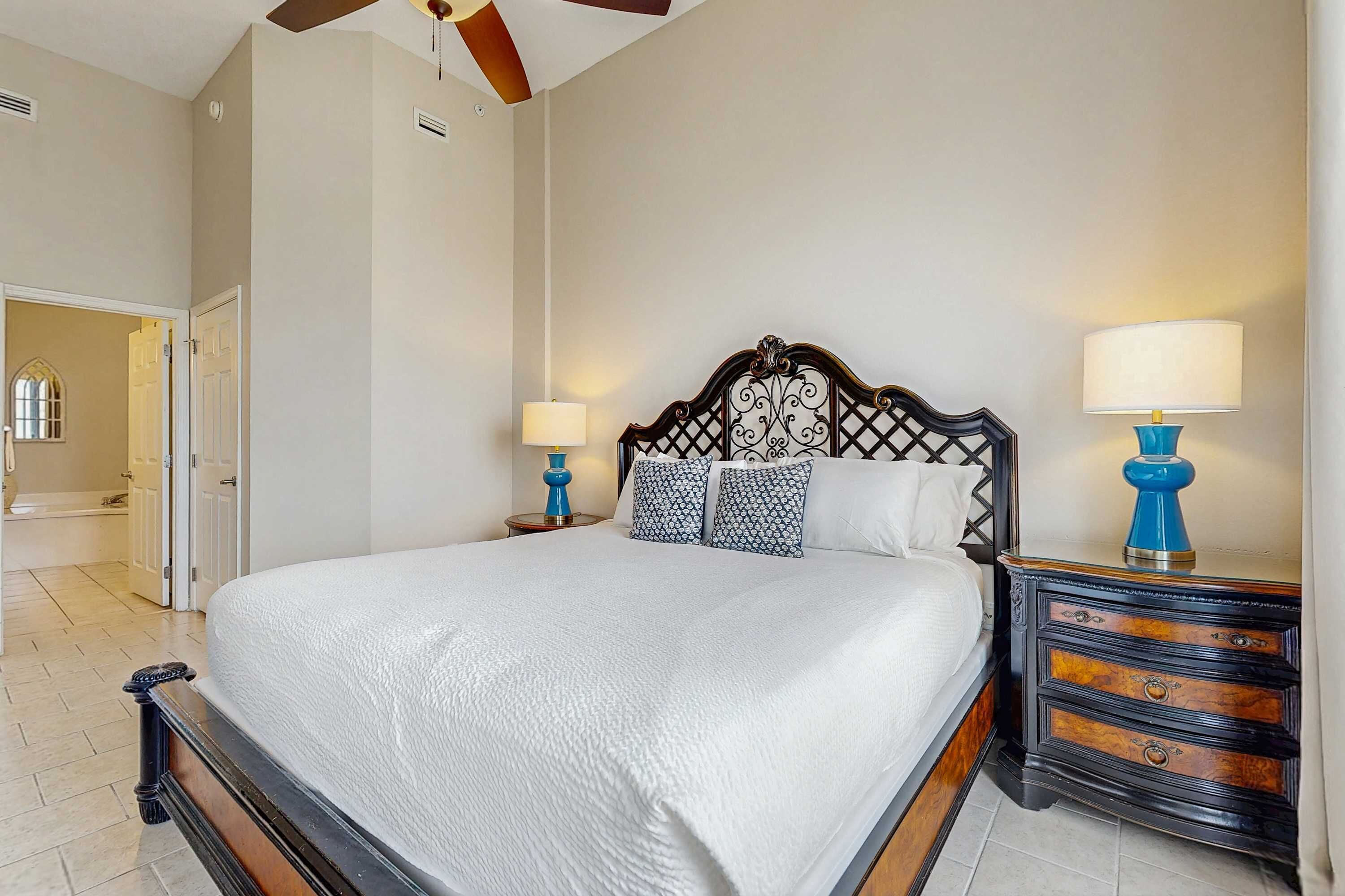 3 bedrooms, internet, bed sheets