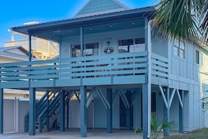 Exterior - Gorgeous home with private pool, outdoor space and close to beach (Panama City Beach)