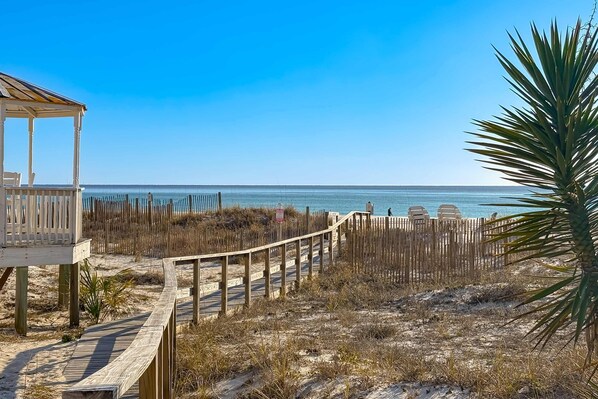 Beach - Gorgeous home with private pool, outdoor space and close to beach (Panama City Beach)