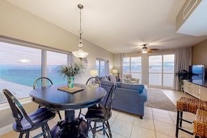 Dining - Gulf-front condo with never-ending views, hot tub & pool access, balcony, & W&D (Panama City Beach)