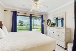 WiFi, bed sheets - Studio with a patio, pool access, and central AC - snowbird friendly (Navarre Beach)