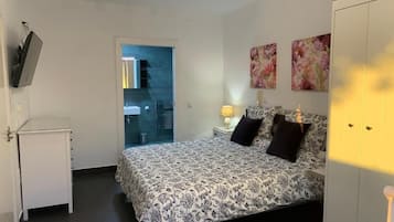 House, 2 Bedrooms, Patio, Garden View | 2 bedrooms