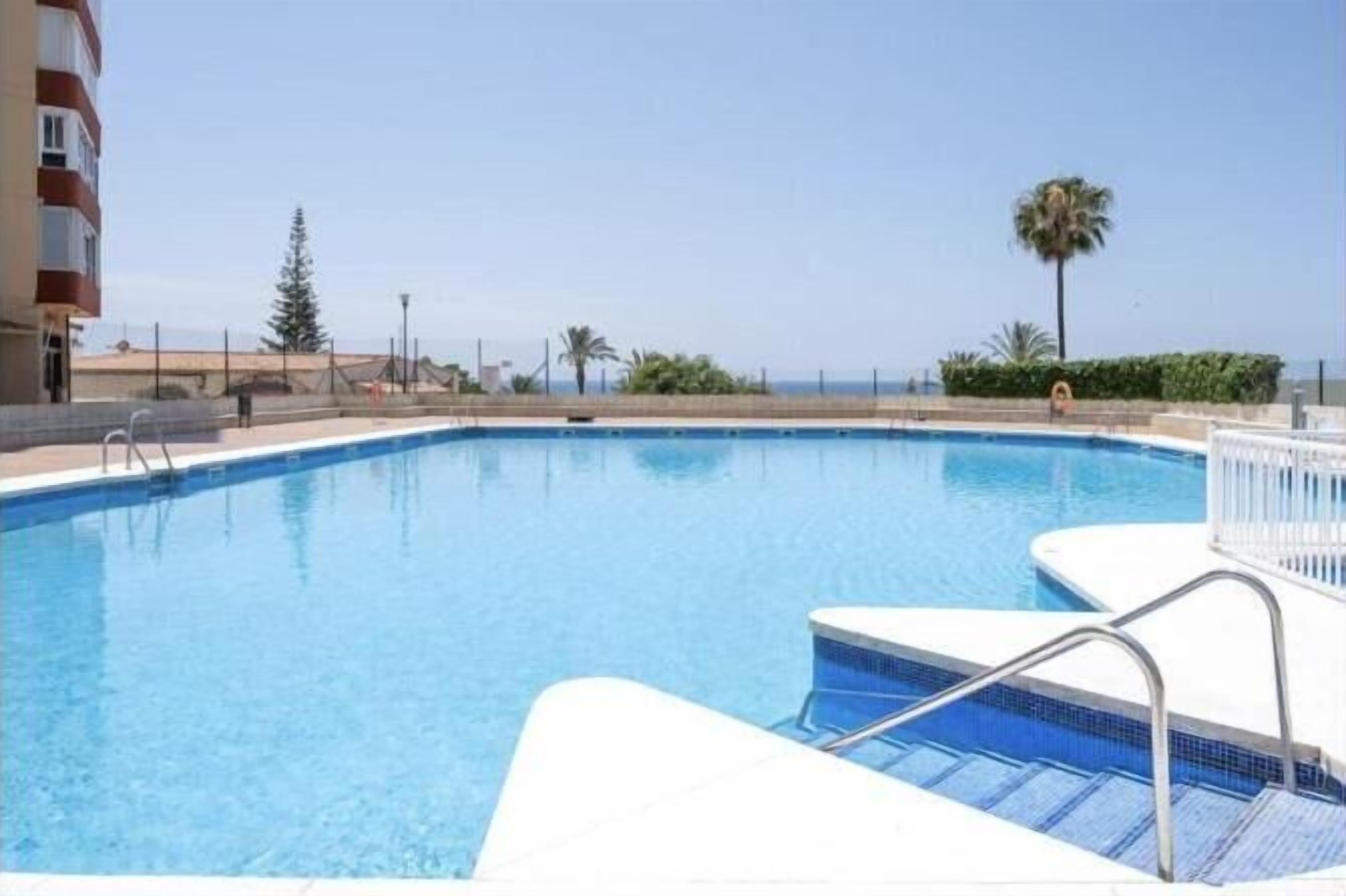 Casa, 2 habitaciones, patio, vistas al jardín | Piscina