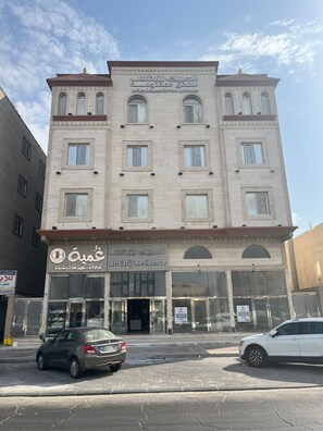 Exterior - Al Eairy Residence Al Dammam 9 (Dammam)
