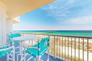 Outdoor dining - Gulf-Front Condo with Beachfront Access, Shared Pools, and Hot Tub (Navarre Beach)