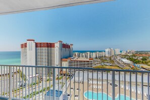 Property grounds - 17th-floor condo with lake view, balcony, 5 pools, hot tub, gym, & beach access (Panama City Beach)