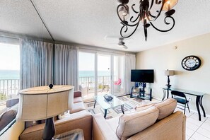 TV, offices - Majestic Sun B306 | Beachfront Condo with Views! (Miramar Beach)