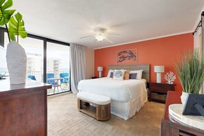 3 bedrooms, Internet, bed sheets - Beachfront condo with Gulf-view balcony & on-site pool/hot tub/tennis (Miramar Beach)