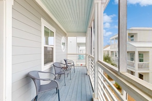 Property grounds - Southern Serenity | Pool, Walk to Beach Access (Santa Rosa Beach)