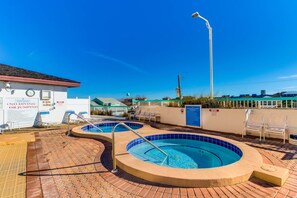 Imagen sin descripción, 2 de 36, botón