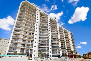 Photo non classée, 3 sur 36, bouton