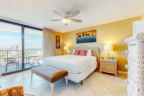 2 bedrooms, iron/ironing board, WiFi, bed sheets - 8th Floor Open, Updated, condo, Beach service included, Near Everything (Miramar Beach)